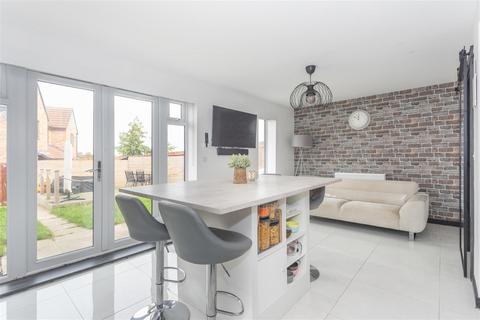 4 bedroom detached house for sale, Bowmont Chase, Dinnington, NE13