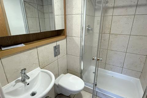2 bedroom apartment to rent, Armouries Way, Leeds, West Yorkshire, LS10