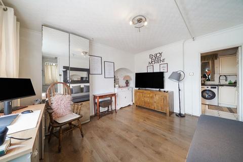 undefined, Gaskarth Road, Edgware HA8