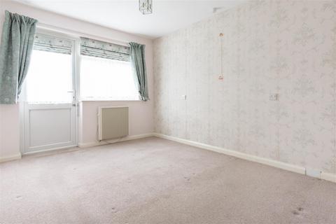 2 bedroom flat for sale, Mistral Court, York