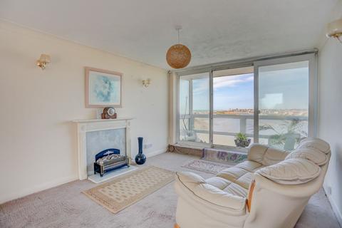 undefined, West Beach, Shoreham-By-Sea, BN43