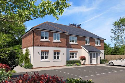undefined, Clapton Approach, Wooburn Green, High Wycombe, Buckinghamshire, HP10