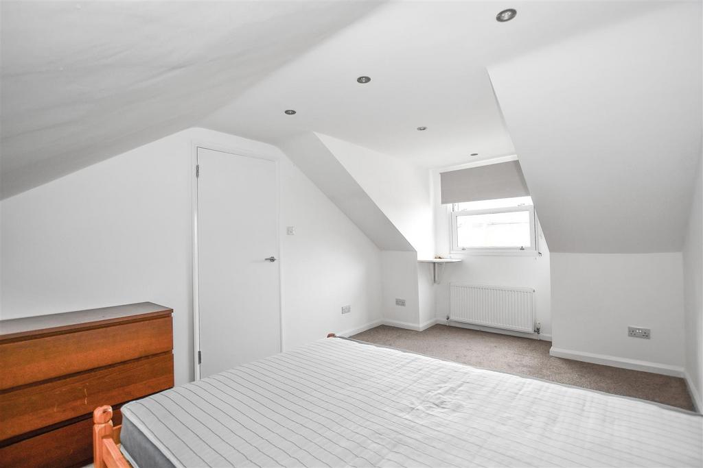 Bedroom.jpg