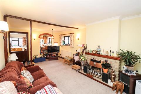 undefined, School Lane, Farnham GU10
