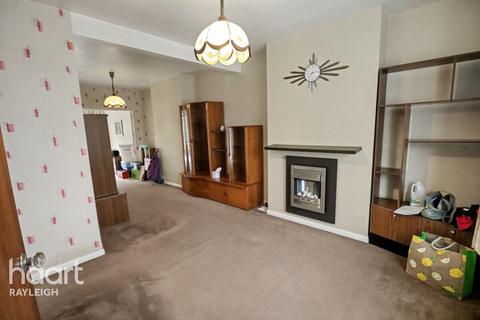 2 bedroom semi-detached house for sale, London Hill, Rayleigh