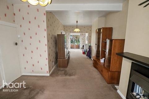2 bedroom semi-detached house for sale, London Hill, Rayleigh