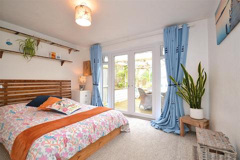 undefined, West Walk, West Bay, Bridport