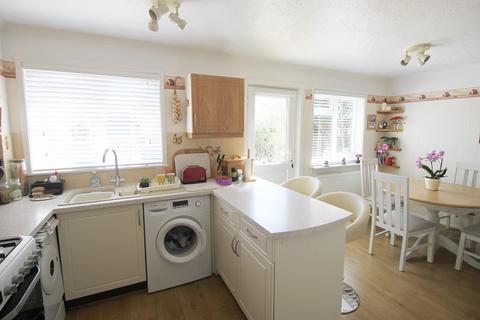 3 bedroom end of terrace house for sale, Moore Crescent, Netley Abbey, Southampton