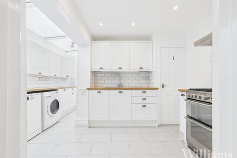 3 bedroom end of terrace house for sale, Aylesbury HP17