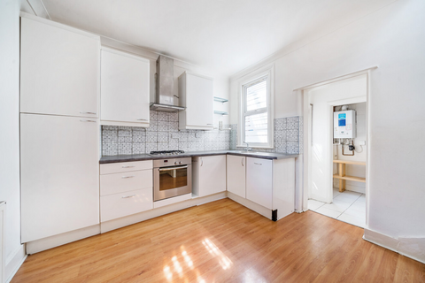 2 bedroom house to rent, Pitchford Street, Stratford, London, E15