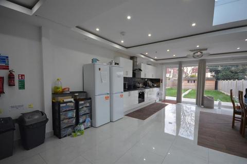 undefined, SINGLE ROOM ROOM TO LET IN HMO PROPERTY - Rosslyn Crescent, Wembley, Middlesex, HA9 7NZ