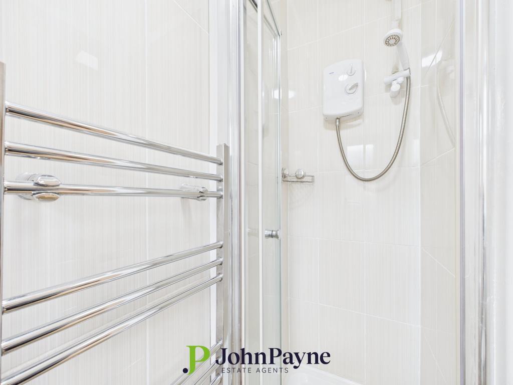 W/C/Shower Room