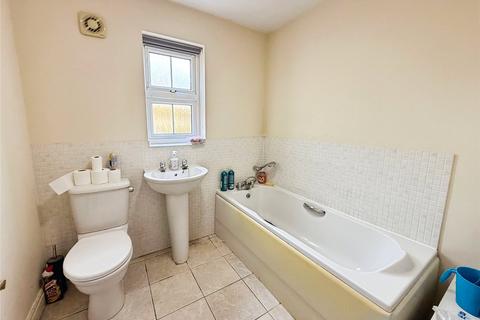 3 bedroom end of terrace house for sale, Leland Close, Lincolnshire LN2