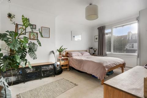 undefined, Bigwood Avenue, Hove, BN3