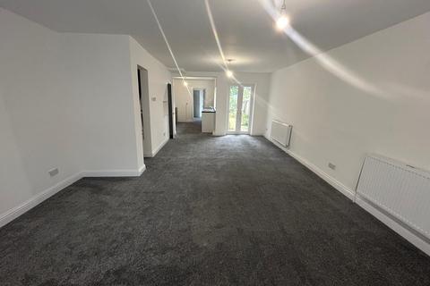 undefined, Newbridge Road, Hull HU9