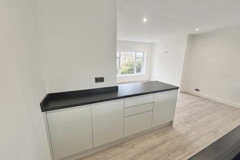 undefined, Crofton Avenue, Bispham FY2
