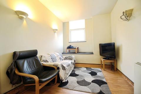 undefined, Faringdon Road, Swindon SN1