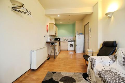 undefined, Faringdon Road, Swindon SN1