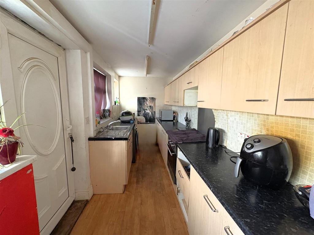 Kitchen.jpg
