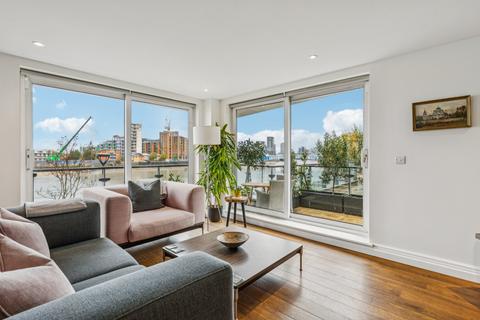 3 bedroom flat for sale, Anchor House, Smugglers Way, London