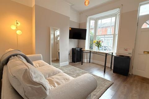 3 bedroom terraced house for sale, Cotteridge Road, Birmingham B30