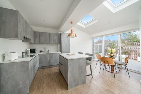 undefined, Hesperus Crescent, London