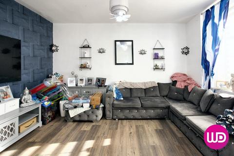 4 bedroom maisonette for sale, Bensham, Gateshead NE8