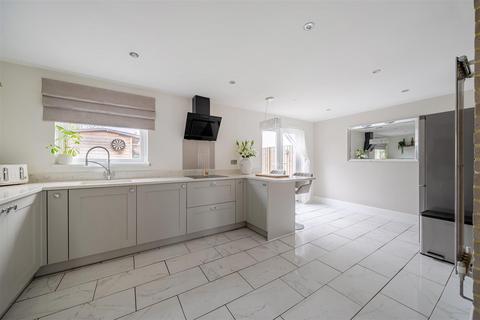 39 Brockmans Close, Minster, Ramsgate, CT12 4ET