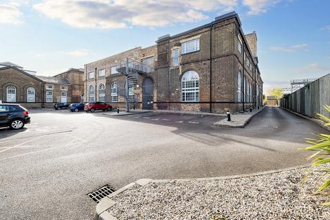 2 bedroom apartment for sale, Kidman Close, Romford, RM2