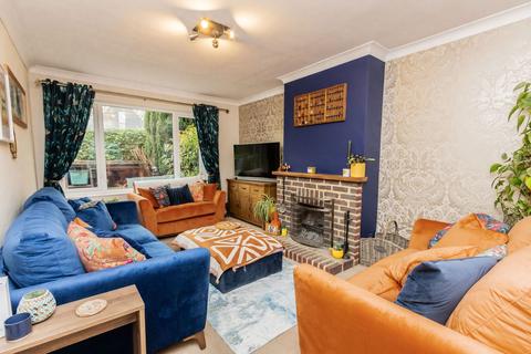 3 bedroom semi-detached house for sale, With a Fully Equipped Home Office in Flimwell