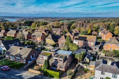 3 bedroom semi-detached house for sale, With a Fully Equipped Home Office in Flimwell
