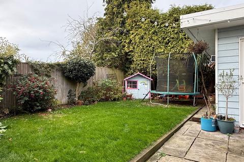 undefined, With a Fully Equipped Home Office in Flimwell