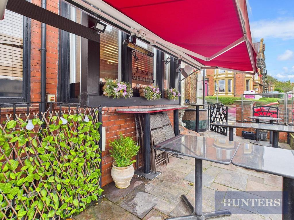 CAM05316 G0-PR0238-STILL026.jpg