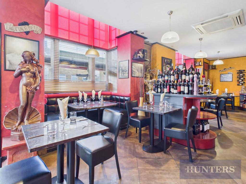 CAM05316 G0-PR0238-STILL004.jpg