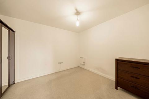 undefined, Victoria Road, Romford RM1