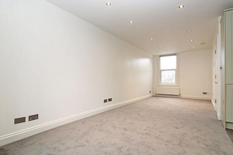 2 bedroom flat to rent, Ramsay Road, London W3