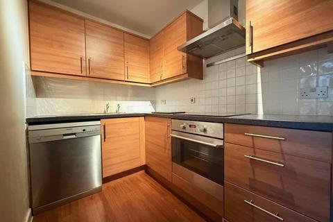 1 bedroom apartment to rent, Carnegie House, The Hub