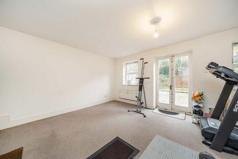 undefined, Massingberd Way, London SW17