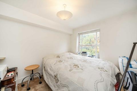 undefined, Massingberd Way, London SW17