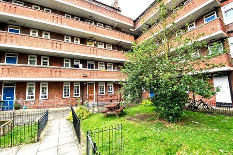undefined, Powell Road, London E5