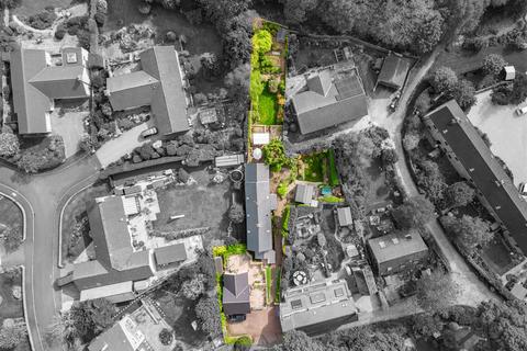 undefined, Bull Lane, Matlock, DE4 5LX