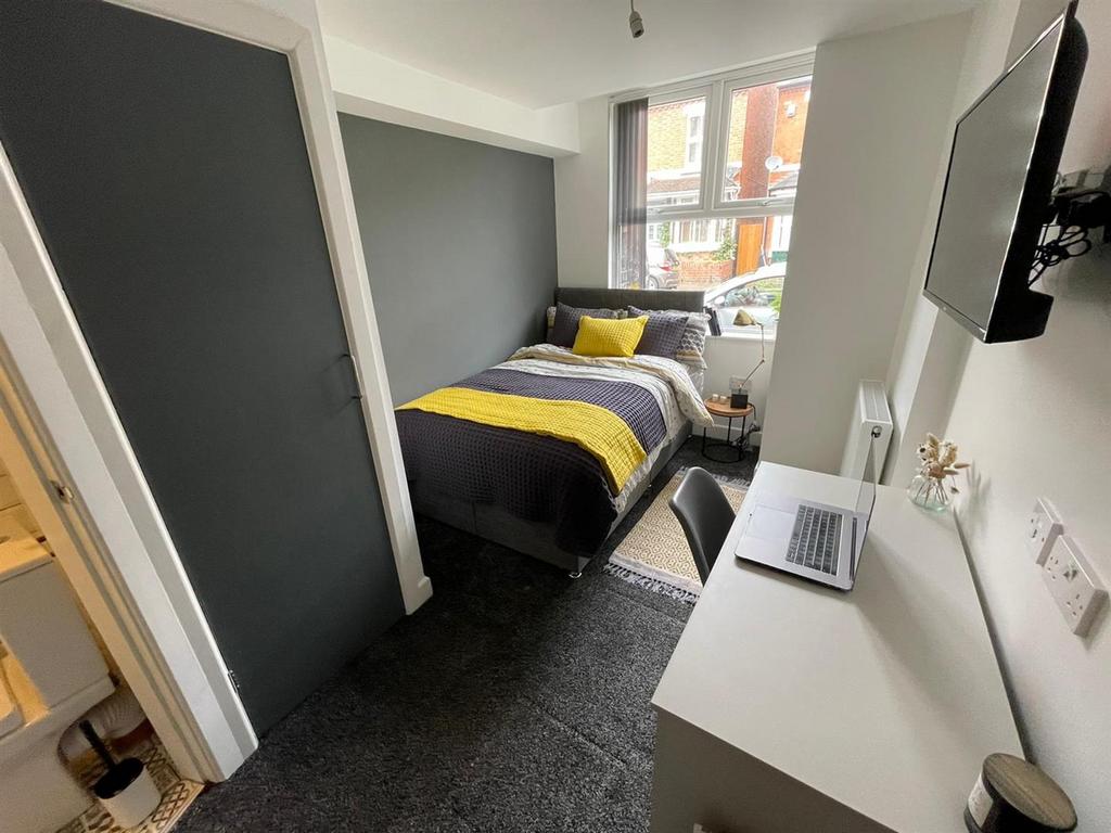 Whats App Image 2021-08-08 at 00.49.32.jpeg