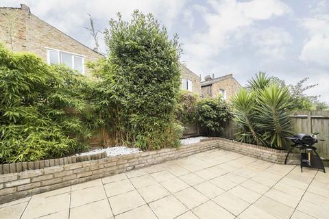2 bedroom flat for sale, Byam Street, London SW6