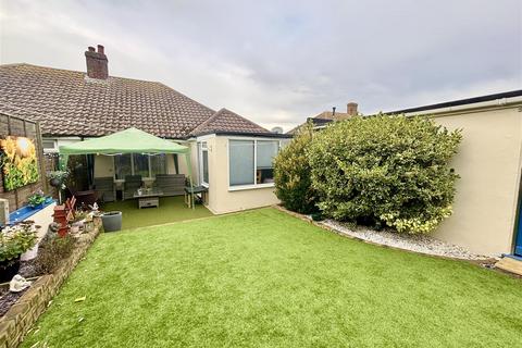 2 bedroom semi-detached bungalow for sale, Cissbury Avenue, Peacehaven