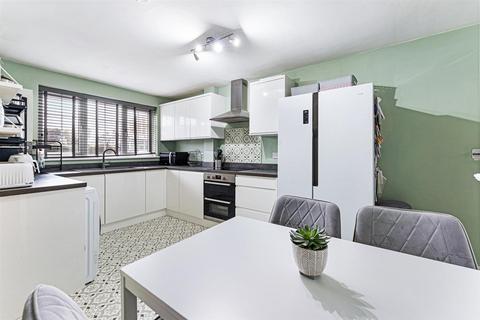 undefined, Lakeside View, Great Georges Road, Waterloo