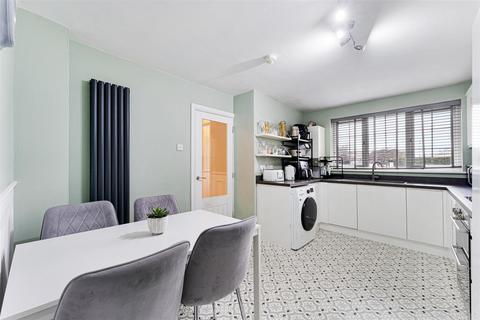 undefined, Lakeside View, Great Georges Road, Waterloo