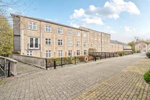 undefined, Woodford Mill,  Witney,  OX28