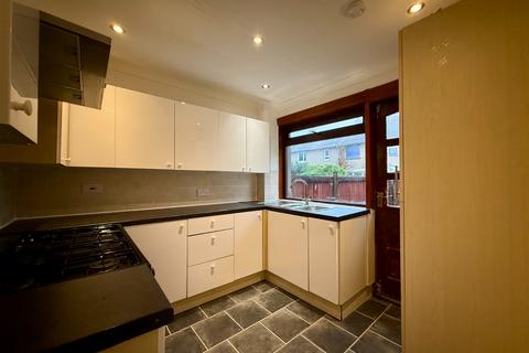 3 bedroom terraced house to rent, Glorat Avenue, Lennoxtown, Glasgow, G66