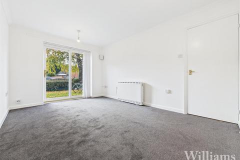 undefined, Plested Court, Aylesbury HP22