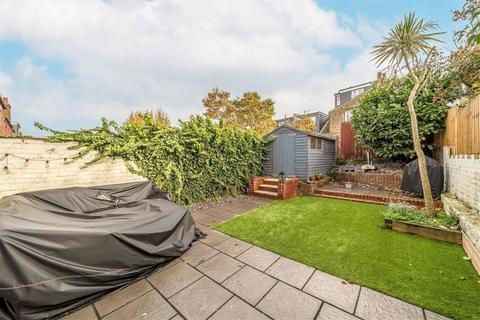 3 bedroom terraced house for sale, Mayhill Road, London SE7